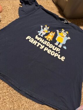 Fun Bluey navy blue tee (2XL)
